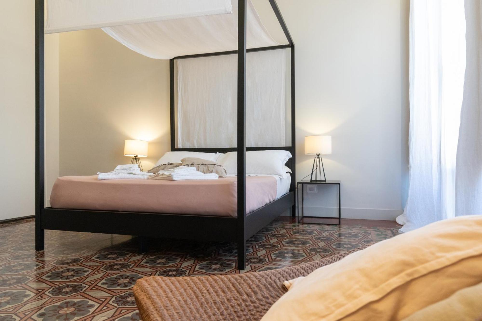 Mirone - Centro Apartment Catania